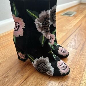 Rebecca Minkoff Floral Booties W7
